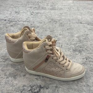 Guess Beige Wedge High-Top Sneakers | Studded | Hidden Heel | Trendy size 9